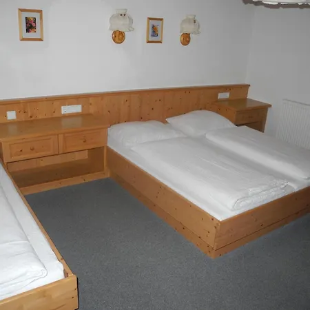 Honsnhof Apartament *